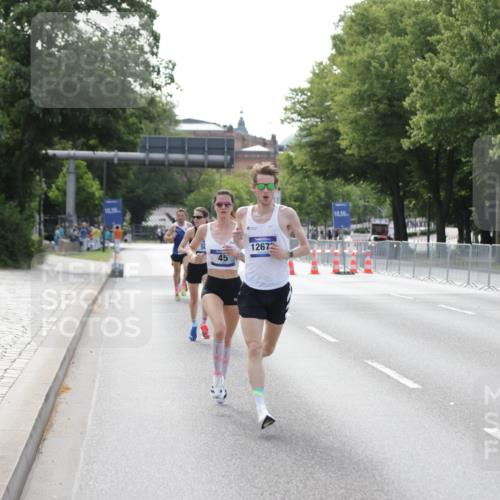 29.06.2025 - hella hamburg halbmarathon Jannik Wohlers http://msf.ph/oto/8155805 29.06.2025 09:37:22 Lombardsbrücke 45, 50, 12673 meine-sportfotos.de