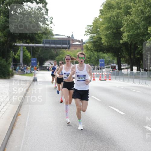29.06.2025 - hella hamburg halbmarathon Jannik Wohlers http://msf.ph/oto/8155816 29.06.2025 09:37:22 Lombardsbrücke 45, 50, 12673 meine-sportfotos.de