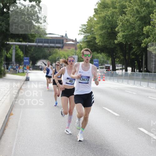 29.06.2025 - hella hamburg halbmarathon Jannik Wohlers http://msf.ph/oto/8155828 29.06.2025 09:37:23 Lombardsbrücke 45, 50, 12673 meine-sportfotos.de