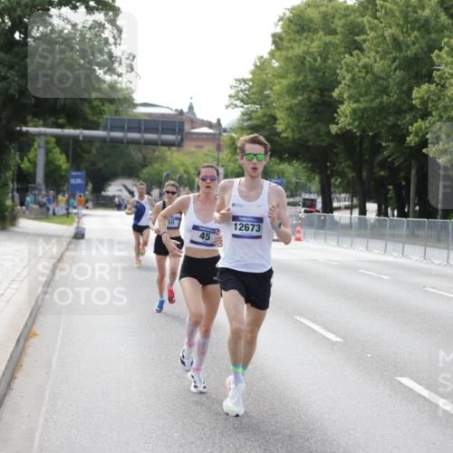 29.06.2025 - hella hamburg halbmarathon Jannik Wohlers http://msf.ph/oto/8155833 29.06.2025 09:37:23 Lombardsbrücke 45, 50, 12673 meine-sportfotos.de