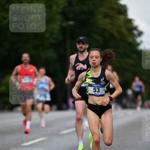 29.06.2025 - hella hamburg halbmarathon Dr. Thomas Lammeyer http://msf.ph/oto/8155834 29.06.2025 09:42:58 Kennedybrücke 35, 52, 53, 2659, 3720, 6380, 9255, 10650 meine-sportfotos.de