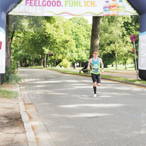 29.06.2025 - hella hamburg halbmarathon MichiJ http://msf.ph/oto/8155841 29.06.2025 10:02:47 Zwischen KM18-KM19  meine-sportfotos.de