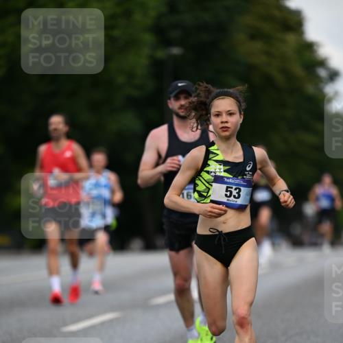 29.06.2025 - hella hamburg halbmarathon Dr. Thomas Lammeyer http://msf.ph/oto/8155851 29.06.2025 09:42:58 Kennedybrücke 35, 52, 53, 2659, 3720, 6380, 9255, 10650 meine-sportfotos.de
