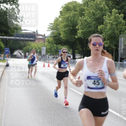 29.06.2025 - hella hamburg halbmarathon Jannik Wohlers http://msf.ph/oto/8155926 29.06.2025 09:37:24 Lombardsbrücke 45, 50, 3944, 12673 meine-sportfotos.de
