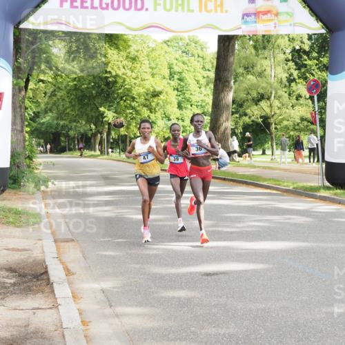 29.06.2025 - hella hamburg halbmarathon MichiJ http://msf.ph/oto/8156022 29.06.2025 10:03:35 Zwischen KM18-KM19 39 meine-sportfotos.de