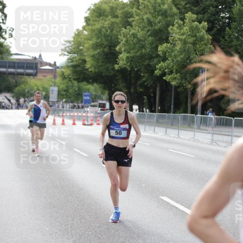 29.06.2025 - hella hamburg halbmarathon Jannik Wohlers http://msf.ph/oto/8156040 29.06.2025 09:37:25 Lombardsbrücke 45, 50, 3944, 12673 meine-sportfotos.de
