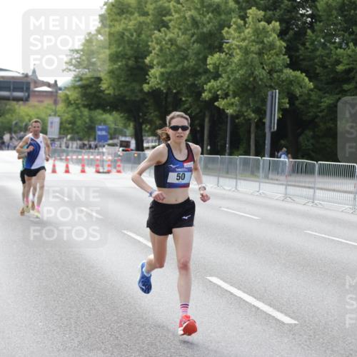 29.06.2025 - hella hamburg halbmarathon Jannik Wohlers http://msf.ph/oto/8156083 29.06.2025 09:37:25 Lombardsbrücke 45, 50, 3944, 12673 meine-sportfotos.de
