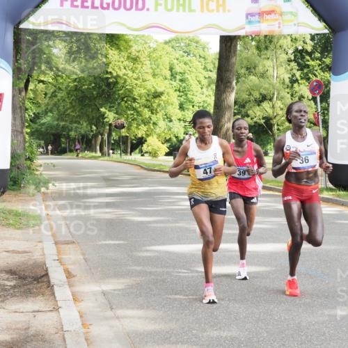 29.06.2025 - hella hamburg halbmarathon MichiJ http://msf.ph/oto/8156109 29.06.2025 10:03:36 Zwischen KM18-KM19 36, 39, 47 meine-sportfotos.de