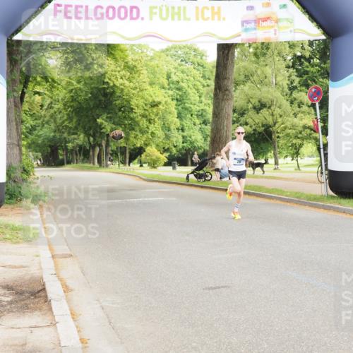 29.06.2025 - hella hamburg halbmarathon MichiJ http://msf.ph/oto/8156186 29.06.2025 10:03:58 Zwischen KM18-KM19  meine-sportfotos.de