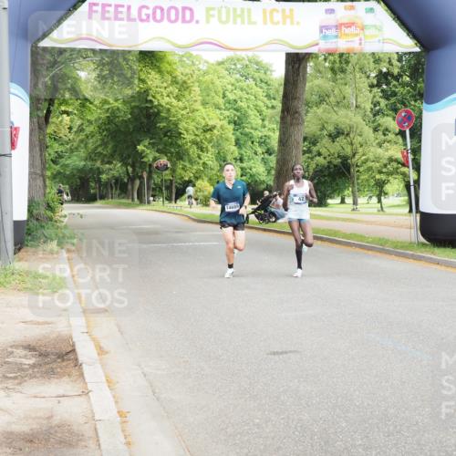 29.06.2025 - hella hamburg halbmarathon MichiJ http://msf.ph/oto/8156344 29.06.2025 10:05:05 Zwischen KM18-KM19 42 meine-sportfotos.de