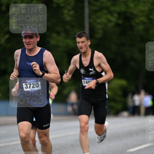 29.06.2025 - hella hamburg halbmarathon Dr. Thomas Lammeyer http://msf.ph/oto/8156347 29.06.2025 09:43:01 Kennedybrücke 35, 52, 53, 2659, 3720, 6380, 9255, 10650 meine-sportfotos.de