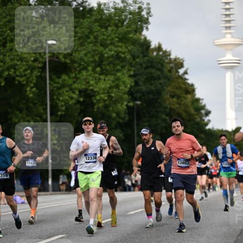 29.06.2025 - hella hamburg halbmarathon Dr. Thomas Lammeyer http://msf.ph/oto/8156487 29.06.2025 10:08:12 Kennedybrücke 1032, 1161, 1355, 1367, 1450, 2277, 2683, 2979, 3488, 4095, 4488, 4951, 5058, 5363, 6142, 6706, 7485, 8177, 8421, 8422, 8423, 8484, 9526, 9899 meine-sportfotos.de