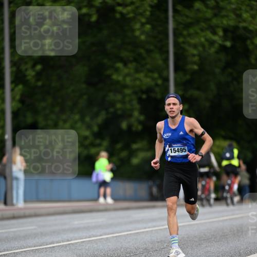 29.06.2025 - hella hamburg halbmarathon Dr. Thomas Lammeyer http://msf.ph/oto/8156805 29.06.2025 09:43:07 Kennedybrücke 34, 35, 52, 53, 54, 2659, 3720, 6530, 9255, 10650 meine-sportfotos.de