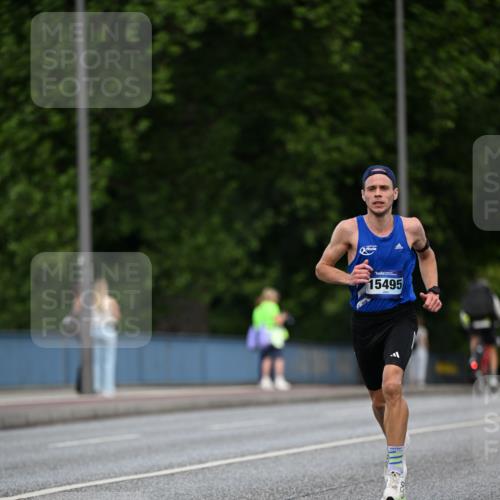 29.06.2025 - hella hamburg halbmarathon Dr. Thomas Lammeyer http://msf.ph/oto/8156823 29.06.2025 09:43:07 Kennedybrücke 34, 35, 52, 53, 54, 2659, 3720, 6530, 9255, 10650 meine-sportfotos.de