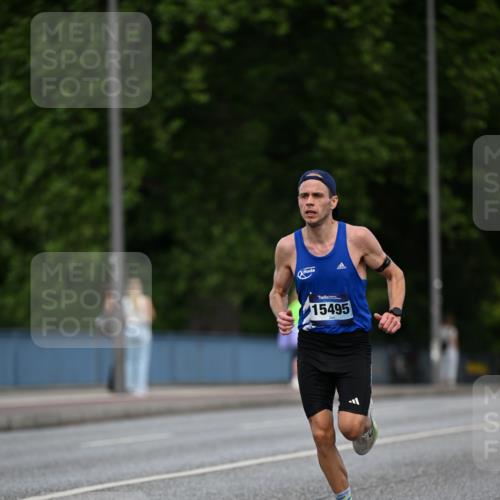 29.06.2025 - hella hamburg halbmarathon Dr. Thomas Lammeyer http://msf.ph/oto/8156863 29.06.2025 09:43:08 Kennedybrücke 34, 35, 52, 53, 54, 2659, 3720, 6530, 9255, 10650 meine-sportfotos.de