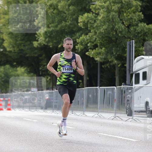 29.06.2025 - hella hamburg halbmarathon Jannik Wohlers http://msf.ph/oto/8156967 29.06.2025 09:37:59 Lombardsbrücke 4116, 11409 meine-sportfotos.de
