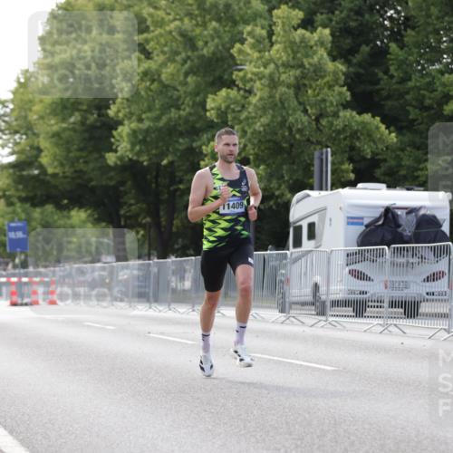 29.06.2025 - hella hamburg halbmarathon Jannik Wohlers http://msf.ph/oto/8157003 29.06.2025 09:37:59 Lombardsbrücke 4116, 11409 meine-sportfotos.de