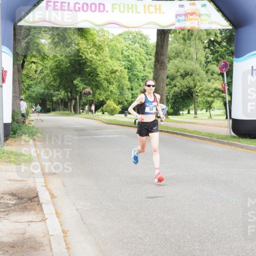 29.06.2025 - hella hamburg halbmarathon MichiJ http://msf.ph/oto/8157036 29.06.2025 10:07:05 Zwischen KM18-KM19  meine-sportfotos.de
