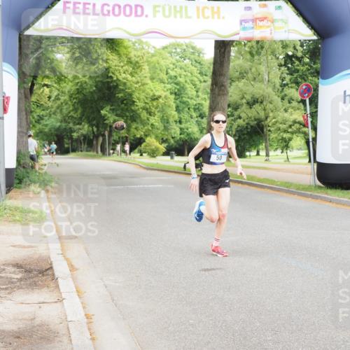 29.06.2025 - hella hamburg halbmarathon MichiJ http://msf.ph/oto/8157048 29.06.2025 10:07:05 Zwischen KM18-KM19  meine-sportfotos.de