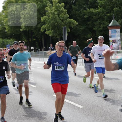 29.06.2025 - hella hamburg halbmarathon Jannik Wohlers http://msf.ph/oto/8157073 29.06.2025 10:17:24 Lombardsbrücke 1015, 1274, 1458, 1622, 1641, 1749, 1795, 2094, 2548, 3138, 3292, 4218, 5002, 5004, 5290, 5611, 5733, 6254, 6336, 6352, 7258, 7413, 8128, 8144, 8799, 9400, 9798, 9964, 10174, 10509, 10831, 11156, 11275, 11656, 11707, 11916, 12031, 12401, 12553, 12683, 13843, 14013, 14194, 14420, 14701, 14738, 14825, 15203, 15322, 15978, 16038, 16576, 16707, 17270, 17542, 17616 meine-sportfotos.de