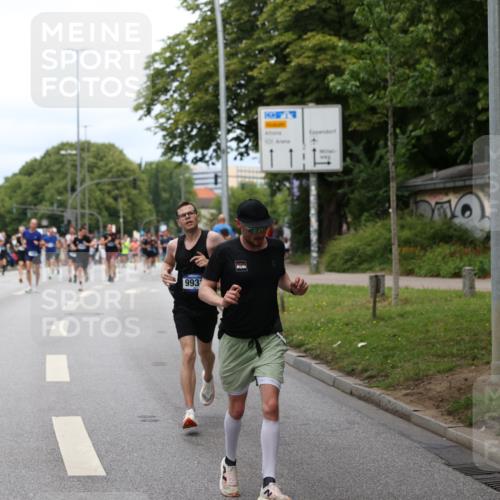 29.06.2025 - hella hamburg halbmarathon Yannick Fuchs http://msf.ph/oto/8157092 29.06.2025 10:38:24 20KM 1415, 1558, 2816, 3021, 3907, 4425, 4981, 4999, 5275, 5624, 5692, 6490, 6705, 6903, 6991, 7005, 7093, 8063, 8145, 8218, 8722, 8900, 9043, 9081, 9374, 9444, 9633, 9931, 10193, 10246, 10669, 10930, 11153, 11346, 11648, 11848, 12327, 12438, 12554, 12966, 13421, 13996, 14798, 14861, 15225, 15233, 15512, 15862, 16062, 16224, 16301, 16316, 16547, 16549, 16720, 17251, 17376, 17516, 17729, 17912, 18678, 18942 meine-sportfotos.de