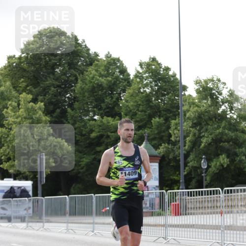 29.06.2025 - hella hamburg halbmarathon Jannik Wohlers http://msf.ph/oto/8157114 29.06.2025 09:38:01 Lombardsbrücke 4116, 11409 meine-sportfotos.de