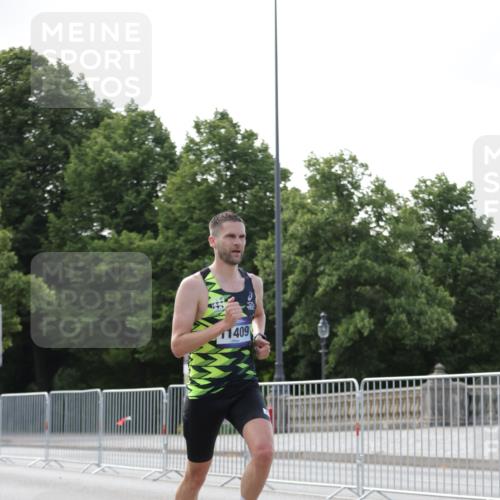 29.06.2025 - hella hamburg halbmarathon Jannik Wohlers http://msf.ph/oto/8157130 29.06.2025 09:38:01 Lombardsbrücke 4116, 11409 meine-sportfotos.de