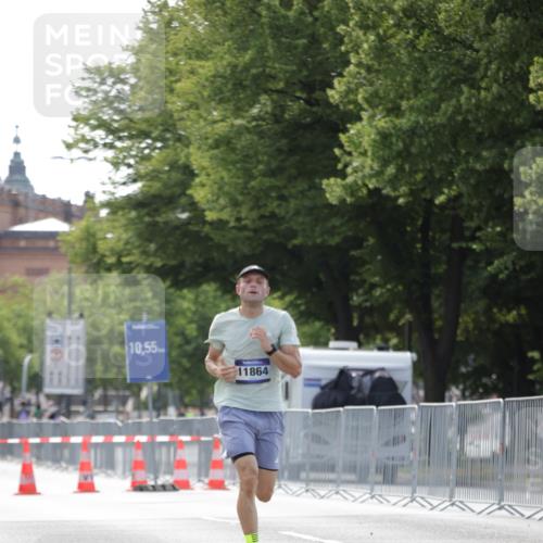 29.06.2025 - hella hamburg halbmarathon Jannik Wohlers http://msf.ph/oto/8157241 29.06.2025 09:38:03 Lombardsbrücke 4116, 11409, 11864 meine-sportfotos.de