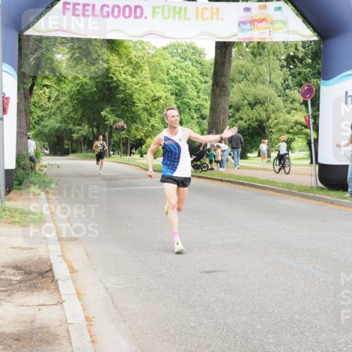 29.06.2025 - hella hamburg halbmarathon MichiJ http://msf.ph/oto/8157283 29.06.2025 10:07:27 Zwischen KM18-KM19  meine-sportfotos.de