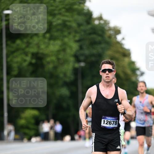 29.06.2025 - hella hamburg halbmarathon Dr. Thomas Lammeyer http://msf.ph/oto/8157341 29.06.2025 09:43:27 Kennedybrücke 34, 35, 52, 54, 5253, 6530, 6816, 9151, 9255, 9447, 9475, 10650 meine-sportfotos.de
