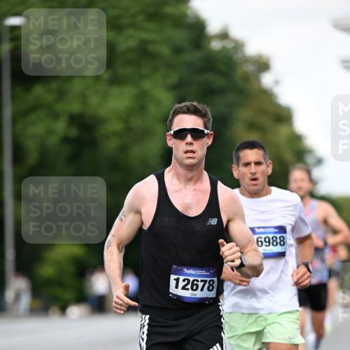 29.06.2025 - hella hamburg halbmarathon Dr. Thomas Lammeyer http://msf.ph/oto/8157403 29.06.2025 09:43:28 Kennedybrücke 34, 54, 5253, 6530, 6816, 9151, 9447, 9475, 10650 meine-sportfotos.de