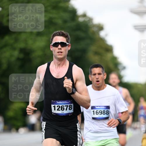29.06.2025 - hella hamburg halbmarathon Dr. Thomas Lammeyer http://msf.ph/oto/8157412 29.06.2025 09:43:28 Kennedybrücke 34, 54, 5253, 6530, 6816, 9151, 9447, 9475, 10650 meine-sportfotos.de