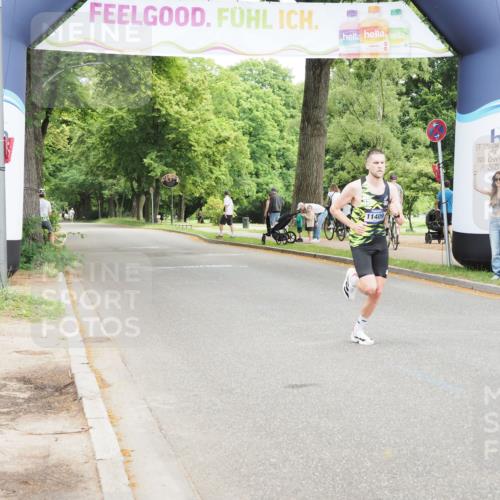 29.06.2025 - hella hamburg halbmarathon MichiJ http://msf.ph/oto/8157479 29.06.2025 10:07:32 Zwischen KM18-KM19 11409 meine-sportfotos.de