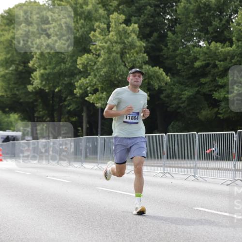 29.06.2025 - hella hamburg halbmarathon Jannik Wohlers http://msf.ph/oto/8157489 29.06.2025 09:38:06 Lombardsbrücke 4116, 11409, 11864 meine-sportfotos.de