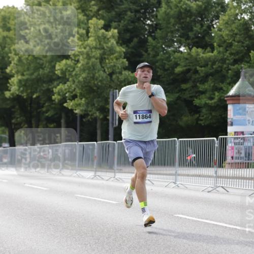 29.06.2025 - hella hamburg halbmarathon Jannik Wohlers http://msf.ph/oto/8157540 29.06.2025 09:38:06 Lombardsbrücke 4116, 11409, 11864 meine-sportfotos.de
