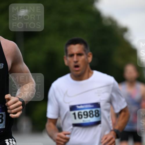 29.06.2025 - hella hamburg halbmarathon Dr. Thomas Lammeyer http://msf.ph/oto/8157548 29.06.2025 09:43:29 Kennedybrücke 34, 54, 5253, 6530, 6816, 9151, 9447, 9475 meine-sportfotos.de
