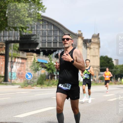 29.06.2025 - hella hamburg halbmarathon Yannick Fuchs http://msf.ph/oto/8157617 29.06.2025 10:18:35 20KM 35, 52, 7834, 7862, 9151, 16169, 17771, 18328, 18930 meine-sportfotos.de