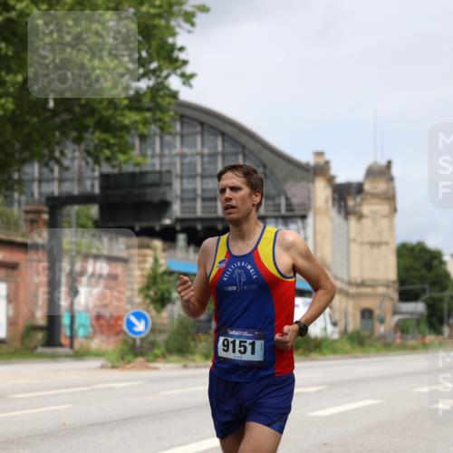29.06.2025 - hella hamburg halbmarathon Yannick Fuchs http://msf.ph/oto/8157901 29.06.2025 10:18:45 20KM 6699, 7834, 9151, 9385, 9447, 16169, 17771, 19078 meine-sportfotos.de