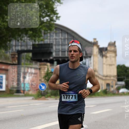 29.06.2025 - hella hamburg halbmarathon Yannick Fuchs http://msf.ph/oto/8157989 29.06.2025 10:18:49 20KM 6699, 7834, 9151, 9385, 9447, 16169, 17771, 19078 meine-sportfotos.de