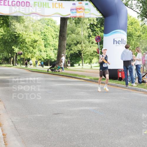 29.06.2025 - hella hamburg halbmarathon MichiJ http://msf.ph/oto/8158029 29.06.2025 10:08:22 Zwischen KM18-KM19 4116 meine-sportfotos.de