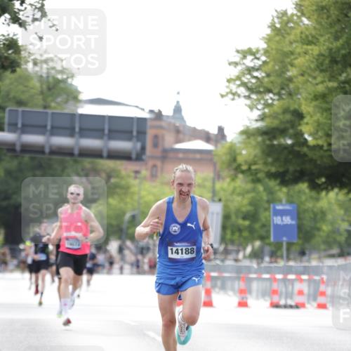 29.06.2025 - hella hamburg halbmarathon Jannik Wohlers http://msf.ph/oto/8158086 29.06.2025 09:38:47 Lombardsbrücke 14188, 16529 meine-sportfotos.de