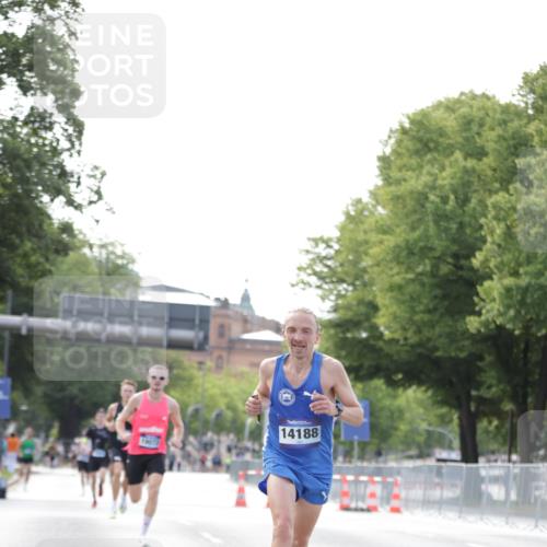 29.06.2025 - hella hamburg halbmarathon Jannik Wohlers http://msf.ph/oto/8158260 29.06.2025 09:38:48 Lombardsbrücke 14188, 16529 meine-sportfotos.de