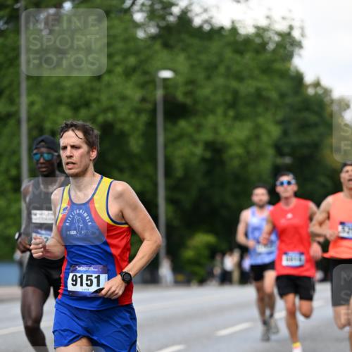 29.06.2025 - hella hamburg halbmarathon Dr. Thomas Lammeyer http://msf.ph/oto/8158265 29.06.2025 09:43:39 Kennedybrücke 5253, 6816, 9151, 9447, 9475 meine-sportfotos.de