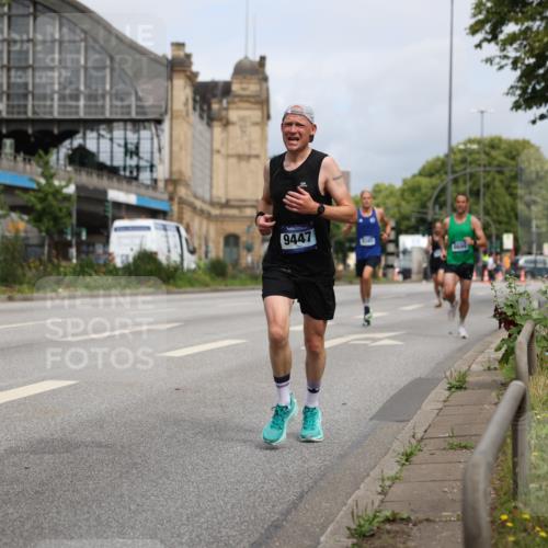 29.06.2025 - hella hamburg halbmarathon Yannick Fuchs http://msf.ph/oto/8158303 29.06.2025 10:19:04 20KM 5301, 6699, 6816, 7834, 7963, 9385, 9447, 10780, 12360, 13440, 19078 meine-sportfotos.de