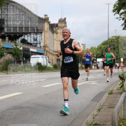 29.06.2025 - hella hamburg halbmarathon Yannick Fuchs http://msf.ph/oto/8158312 29.06.2025 10:19:05 20KM 5301, 6699, 6816, 7963, 9385, 9447, 10780, 11194, 12360, 13440, 19078 meine-sportfotos.de