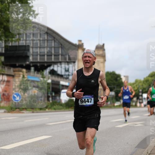 29.06.2025 - hella hamburg halbmarathon Yannick Fuchs http://msf.ph/oto/8158324 29.06.2025 10:19:05 20KM 5301, 6699, 6816, 7963, 9385, 9447, 10780, 11194, 12360, 13440, 19078 meine-sportfotos.de