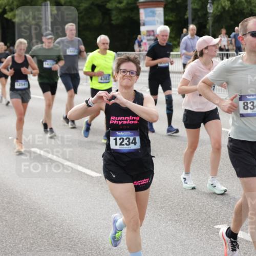 29.06.2025 - hella hamburg halbmarathon Jannik Wohlers http://msf.ph/oto/8158373 29.06.2025 10:18:07 Lombardsbrücke 1234, 1820, 2335, 2703, 3202, 3529, 4123, 4383, 4802, 5909, 5910, 6332, 6533, 7160, 7454, 8341, 8665, 9222, 9276, 9505, 9586, 9658, 9748, 9834, 10172, 10502, 10659, 10687, 10856, 11020, 12541, 12548, 12552, 12703, 12847, 13193, 13341, 13370, 13933, 14023, 14332, 14627, 14760, 14770, 14967, 15138, 15208, 15393, 15436, 15749, 16209, 16451, 16828, 16833, 17048, 17283, 17876, 18697, 18807, 18825 meine-sportfotos.de
