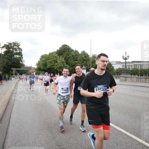 29.06.2025 - hella hamburg halbmarathon Jannik Wohlers http://msf.ph/oto/8158401 29.06.2025 10:54:30 Lombardsbrücke 1198, 2566, 2632, 3002, 4191, 4192, 5392, 5500, 5727, 5882, 6839, 6982, 8012, 8186, 9521, 9596, 10109, 10331, 10686, 11226, 11287, 11788, 11908, 12240, 12268, 12270, 13283, 13944, 13945, 13979, 13980, 14752, 15271, 15553, 16432, 16433, 16443, 16637, 16664, 16665, 18168, 18372, 19111 meine-sportfotos.de