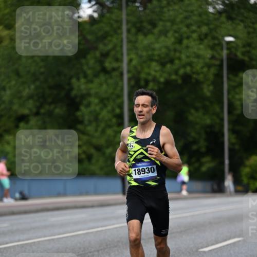 29.06.2025 - hella hamburg halbmarathon Dr. Thomas Lammeyer http://msf.ph/oto/8158622 29.06.2025 09:43:43 Kennedybrücke 5253, 6816, 9151, 9447, 9475 meine-sportfotos.de