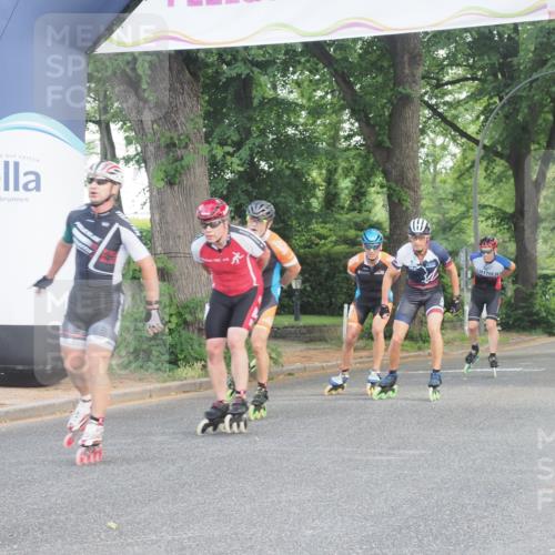29.06.2025 - hella hamburg halbmarathon KatJ http://msf.ph/oto/8158719 29.06.2025 09:04:57 Zwischen KM18-KM19  meine-sportfotos.de